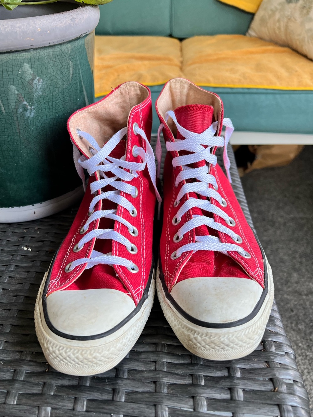 Classic red Converse Chuck Taylor All Star High Top sneakers sz 8.5